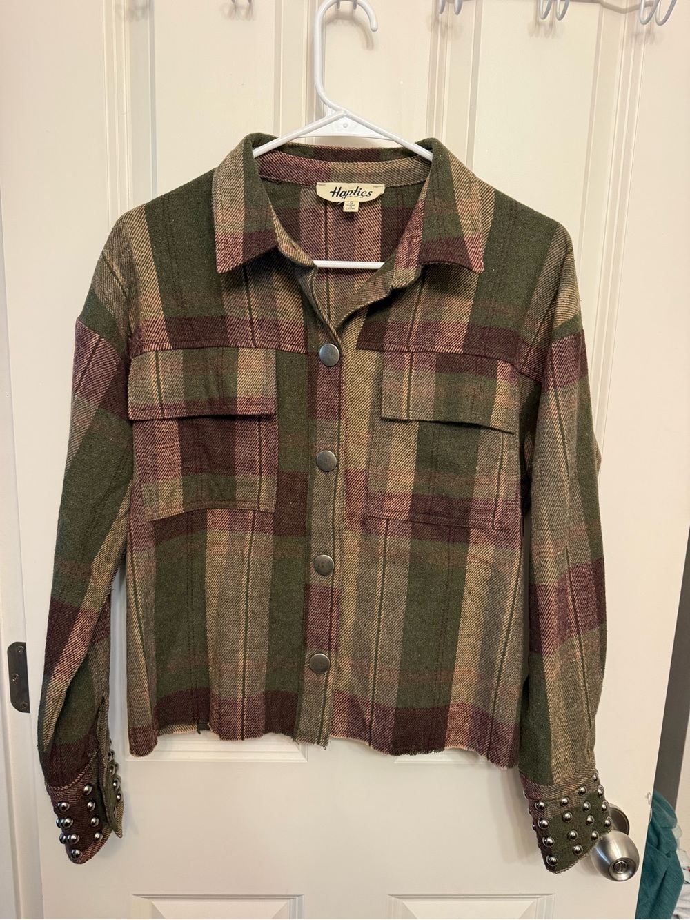Olive & Burgundy Plaid Button-Front Women's Shirt Jacket